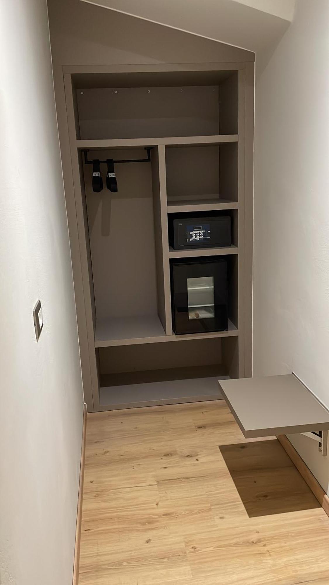 סאלו Hotel Central Giacomini מראה חיצוני תמונה