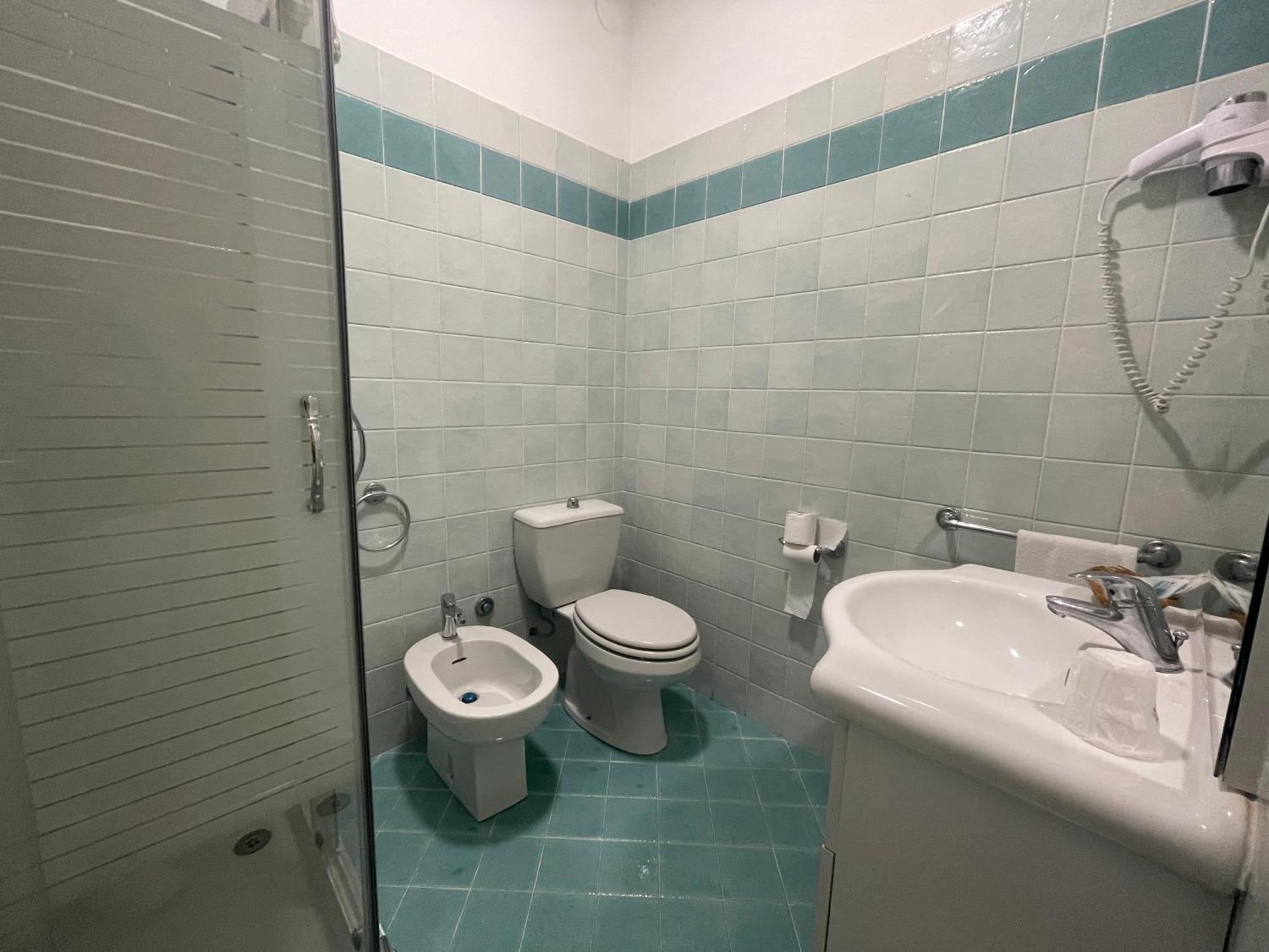 סאלו Hotel Central Giacomini מראה חיצוני תמונה
