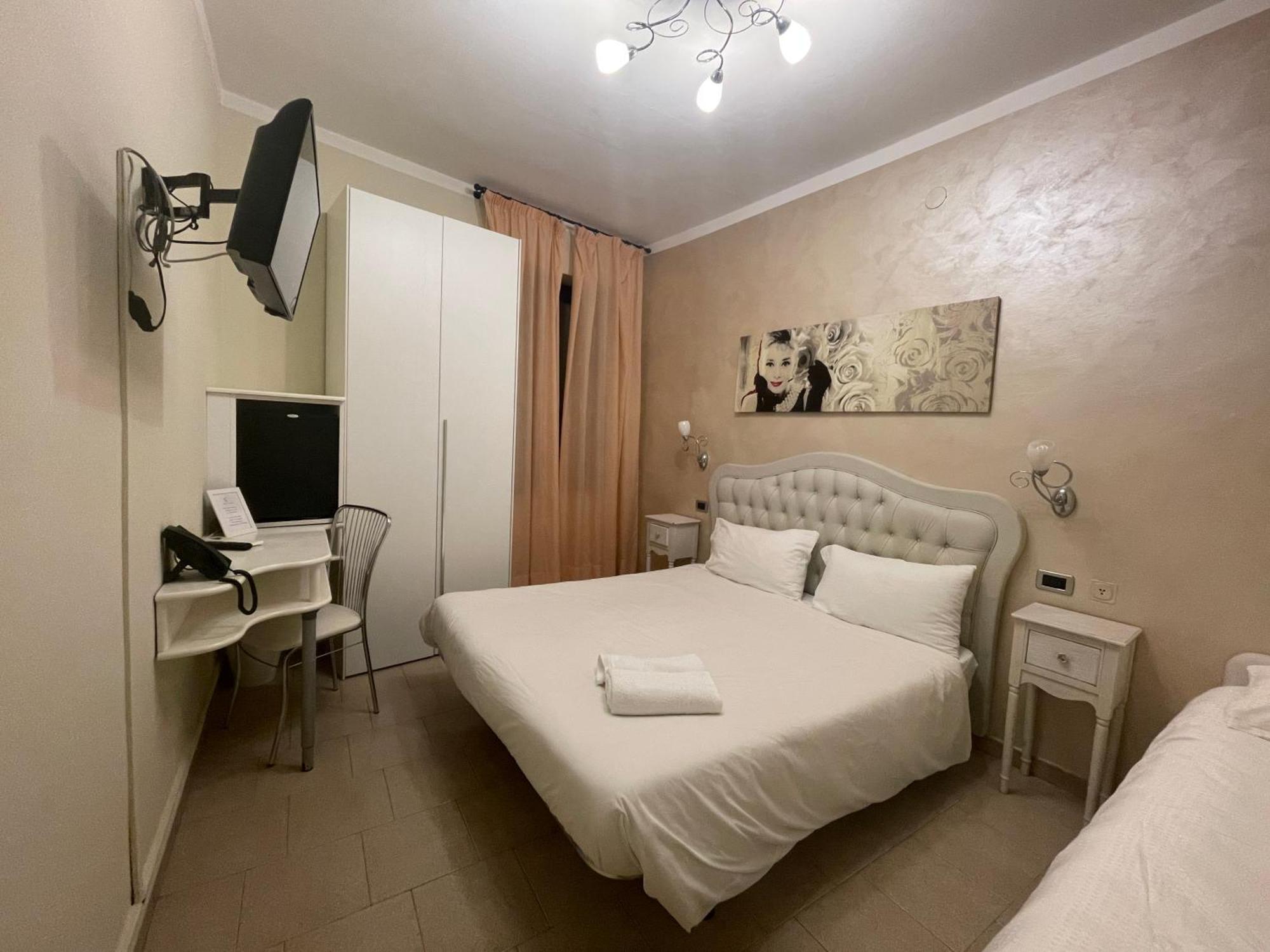 סאלו Hotel Central Giacomini מראה חיצוני תמונה
