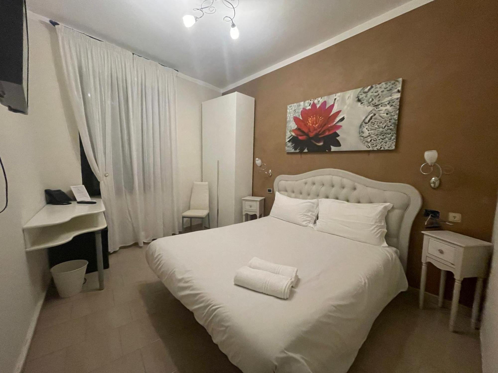 סאלו Hotel Central Giacomini מראה חיצוני תמונה